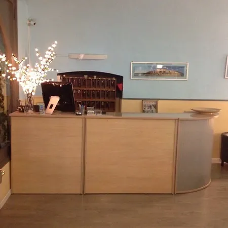 Hotell San Pietro 2*