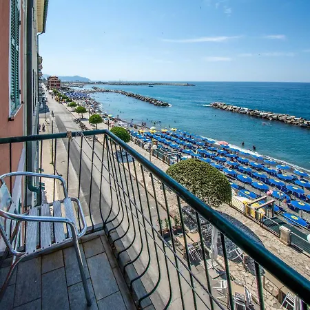 San Pietro 2* Chiavari