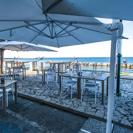 San Pietro Szálloda Chiavari