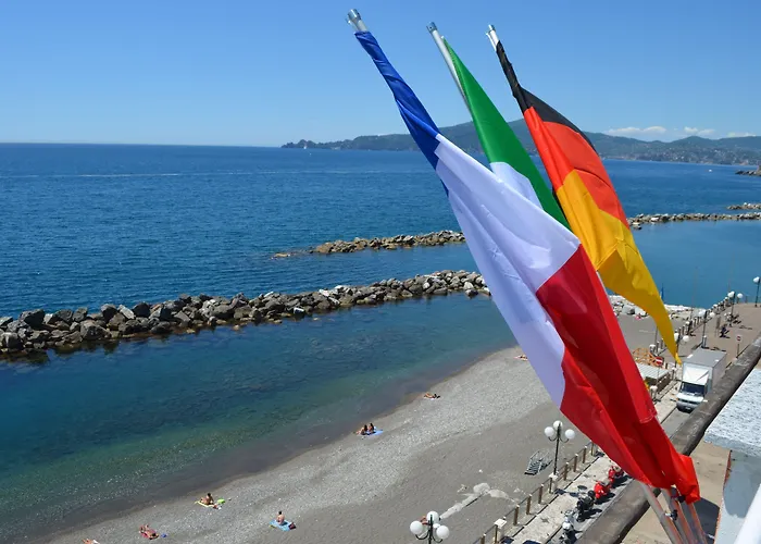 San Pietro Hotel 2*